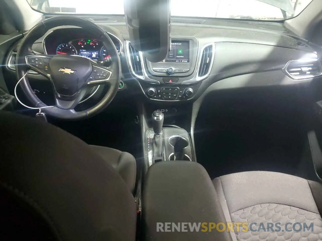 8 Photograph of a damaged car 3GNAXKEV0ML326350 CHEVROLET EQUINOX 2021