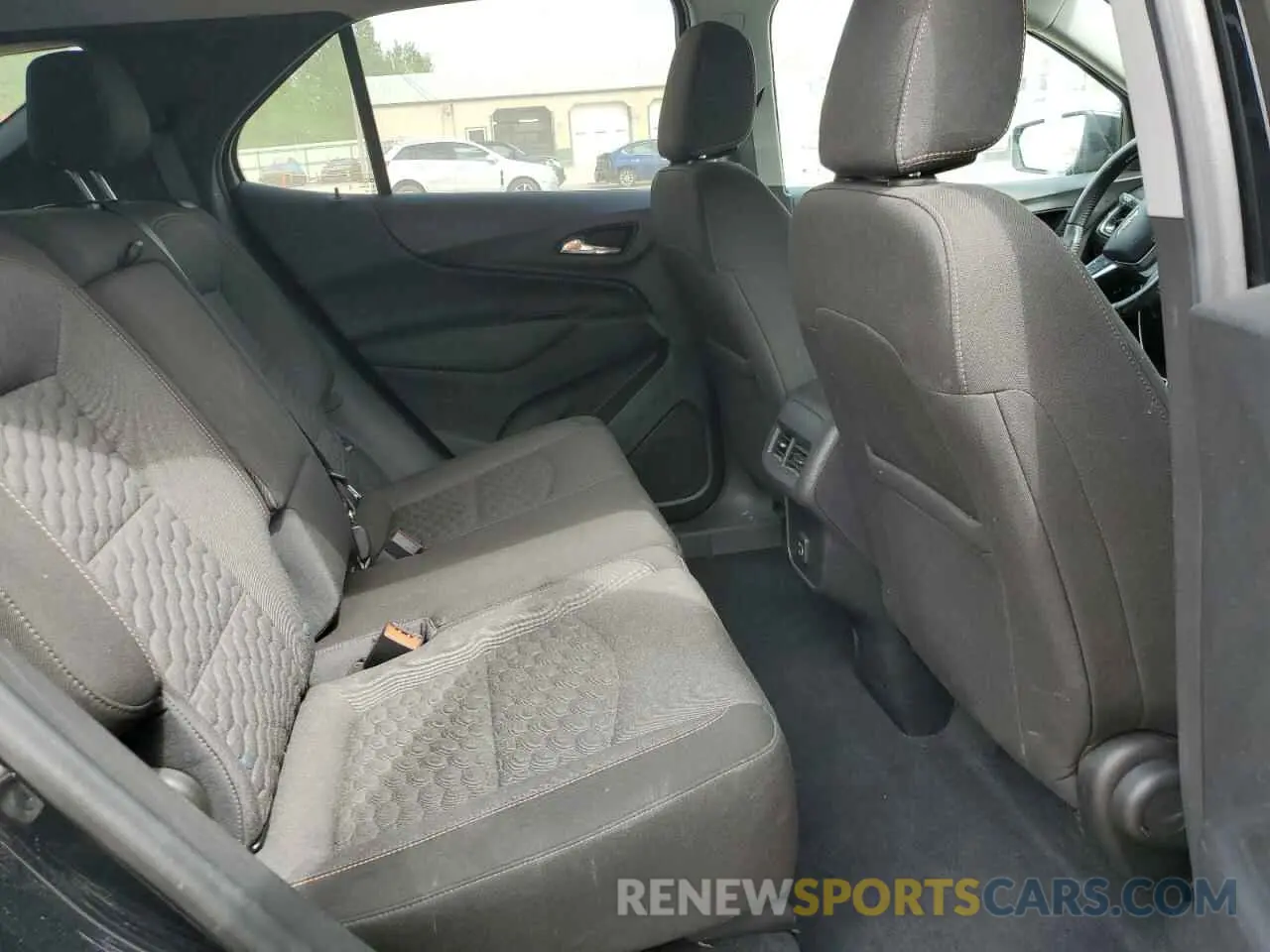 11 Photograph of a damaged car 3GNAXKEV0ML368999 CHEVROLET EQUINOX 2021