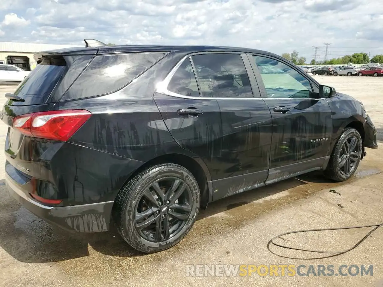 3 Photograph of a damaged car 3GNAXKEV0ML368999 CHEVROLET EQUINOX 2021