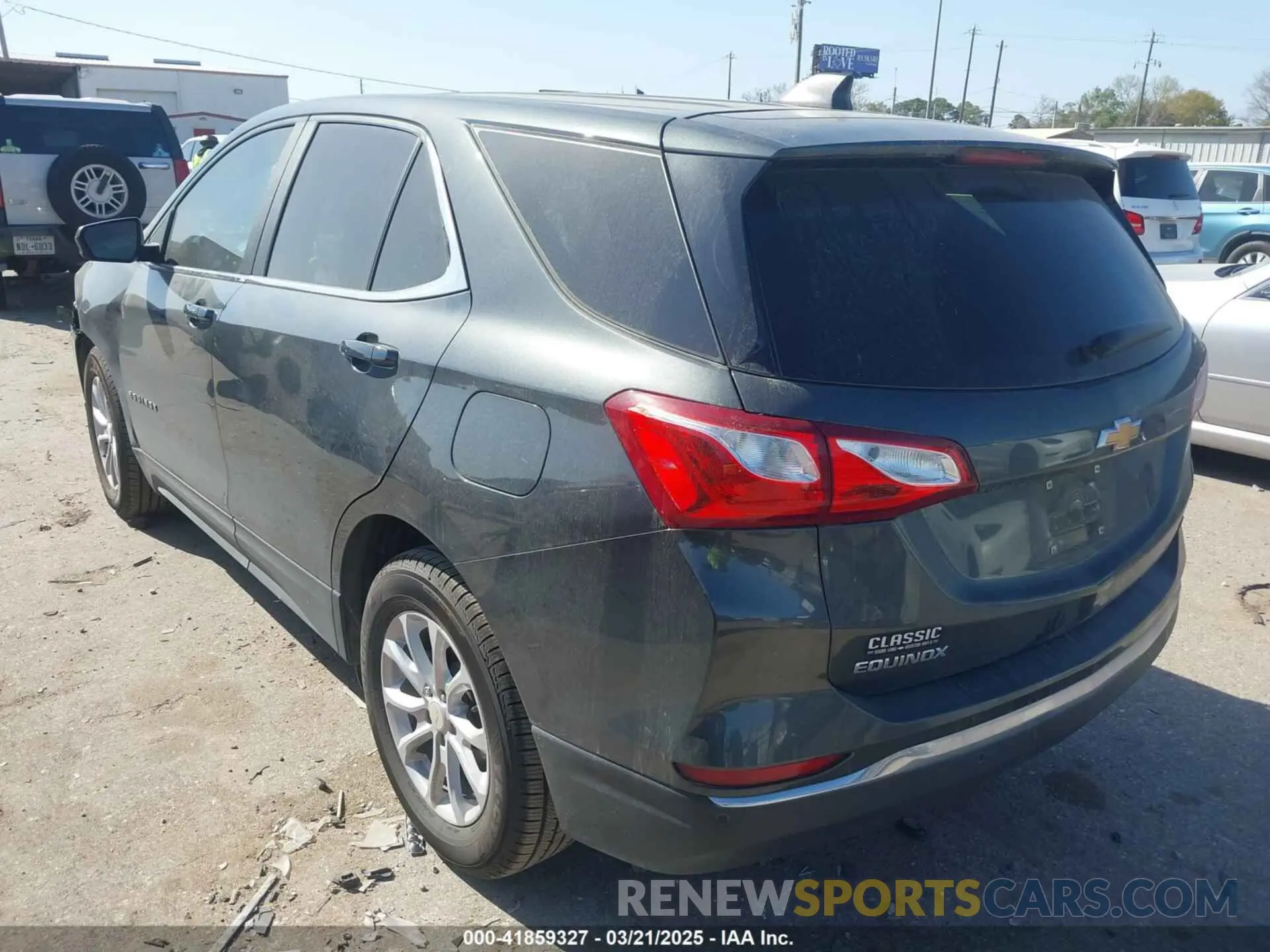 3 Photograph of a damaged car 3GNAXKEV0ML378657 CHEVROLET EQUINOX 2021