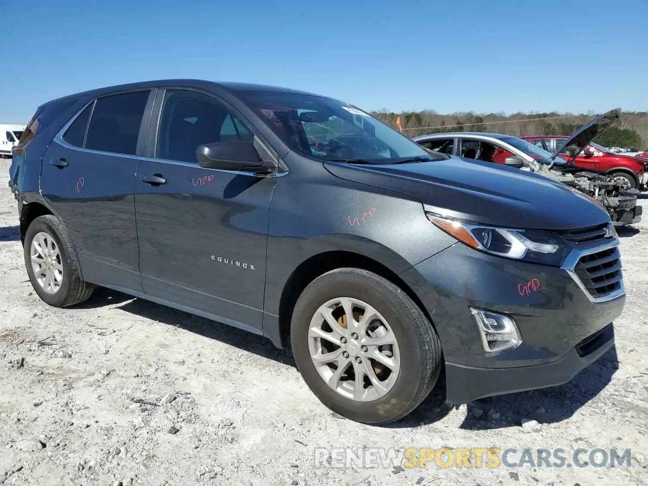 4 Photograph of a damaged car 3GNAXKEV0ML391764 CHEVROLET EQUINOX 2021