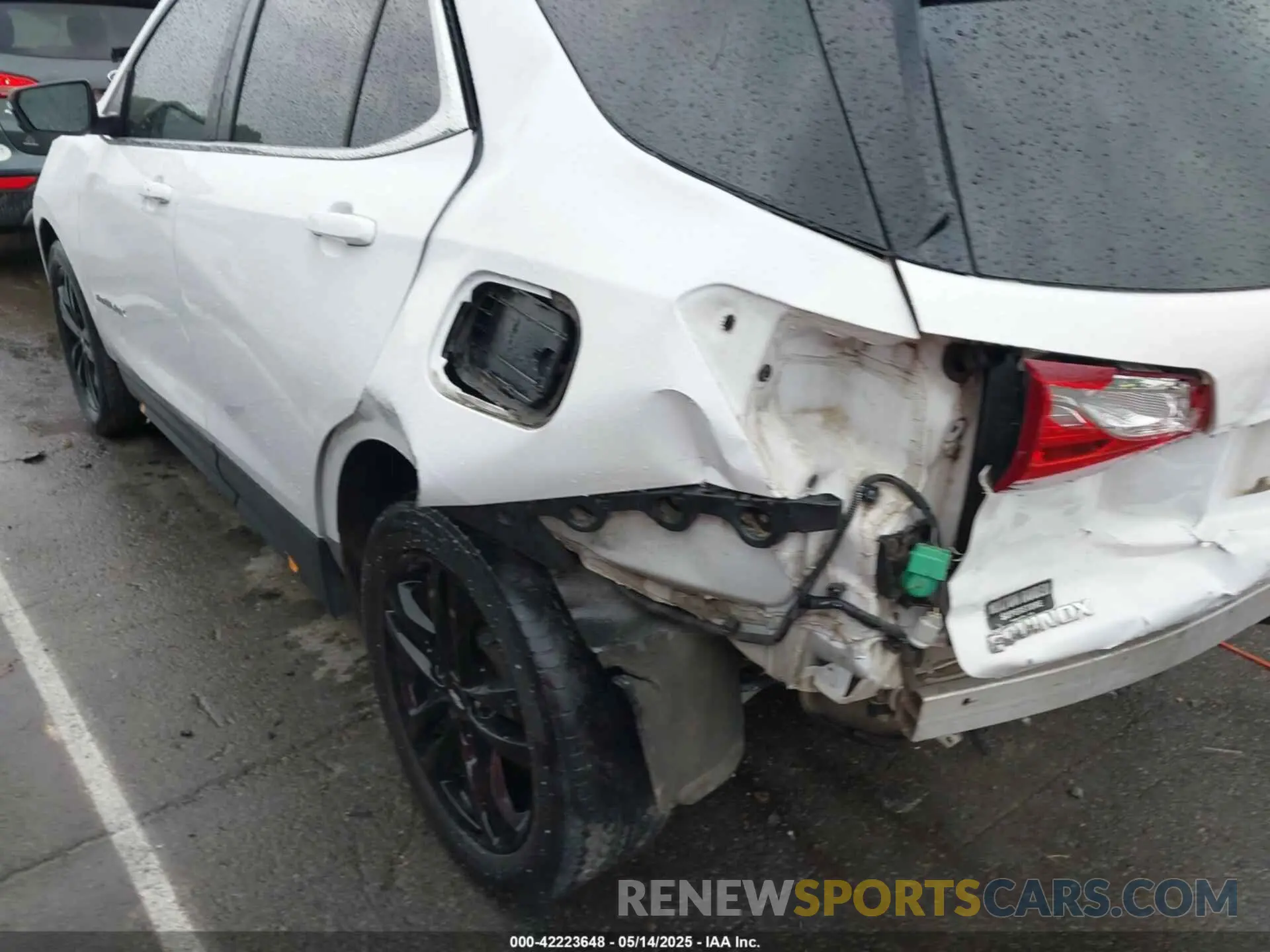 19 Photograph of a damaged car 3GNAXKEV0ML400849 CHEVROLET EQUINOX 2021
