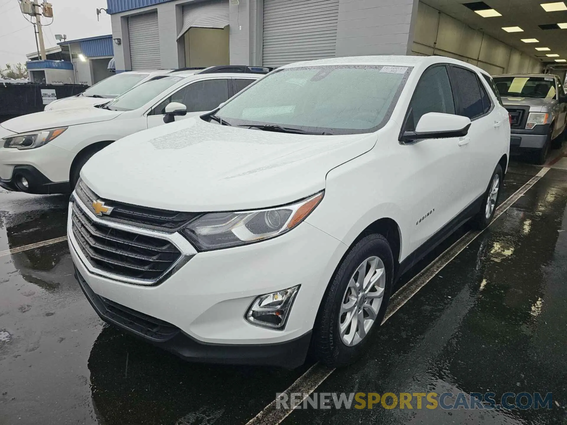 18 Photograph of a damaged car 3GNAXKEV0MS124713 CHEVROLET EQUINOX 2021
