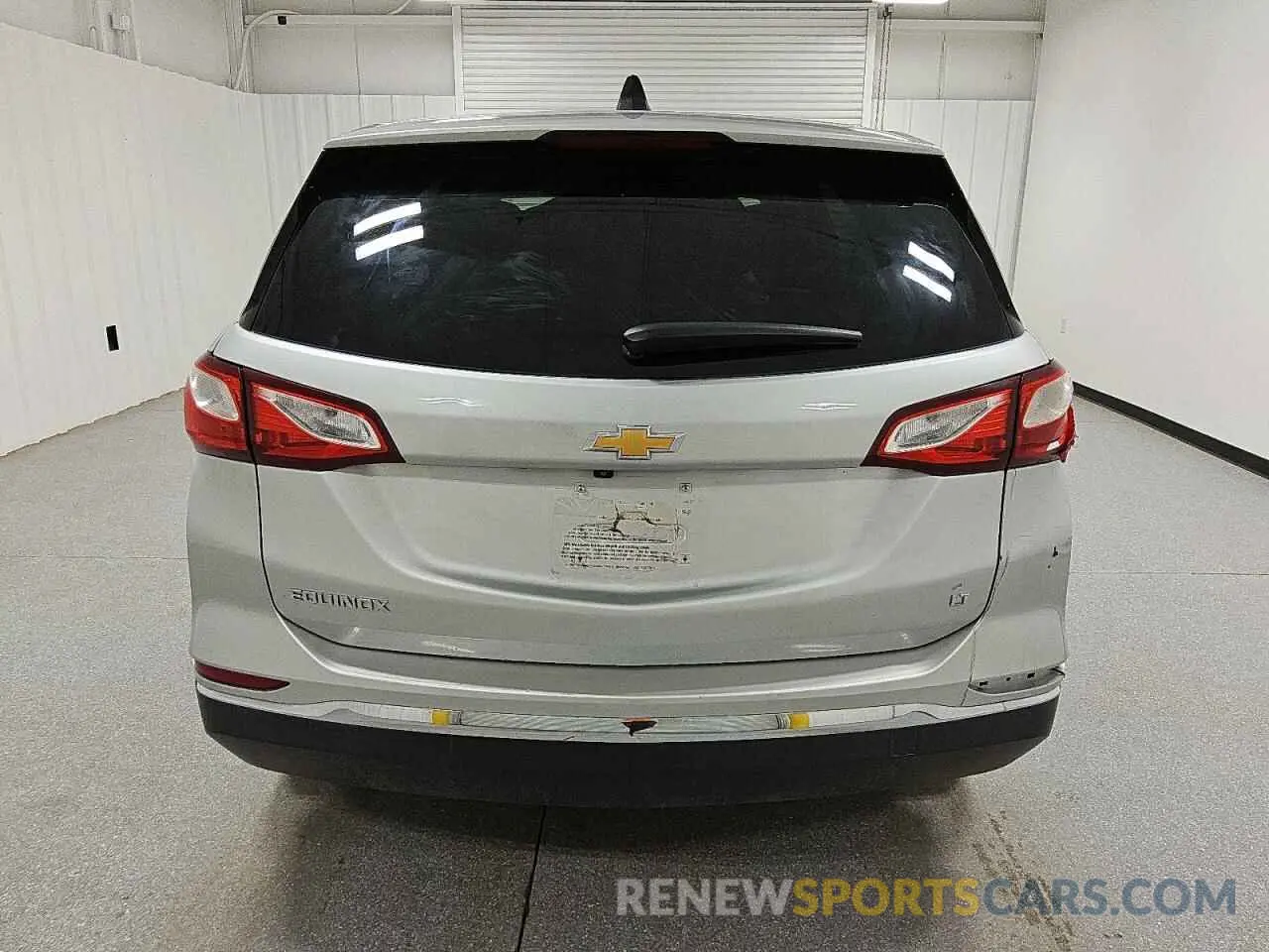 6 Photograph of a damaged car 3GNAXKEV0MS132908 CHEVROLET EQUINOX 2021