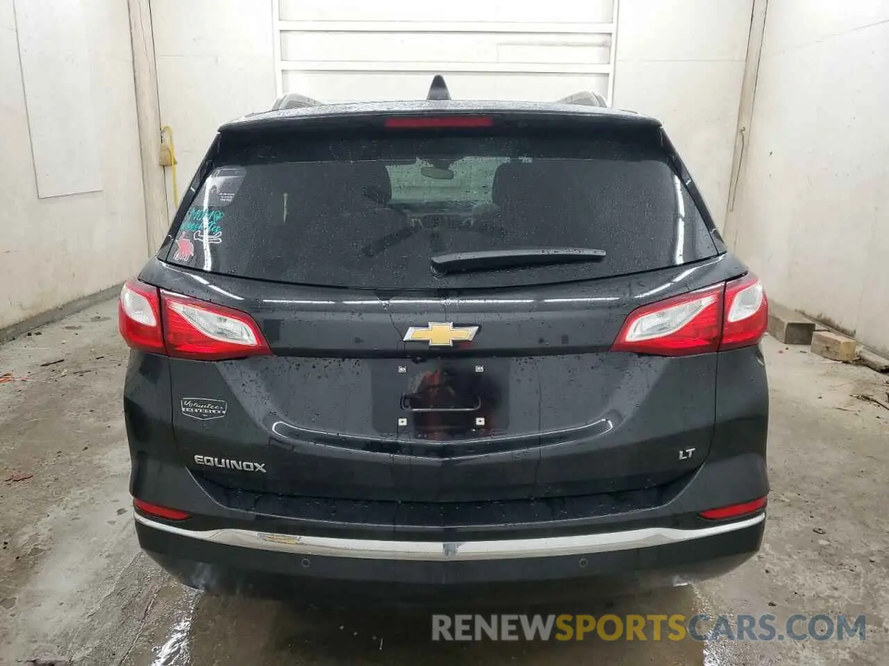 6 Photograph of a damaged car 3GNAXKEV1ML341066 CHEVROLET EQUINOX 2021