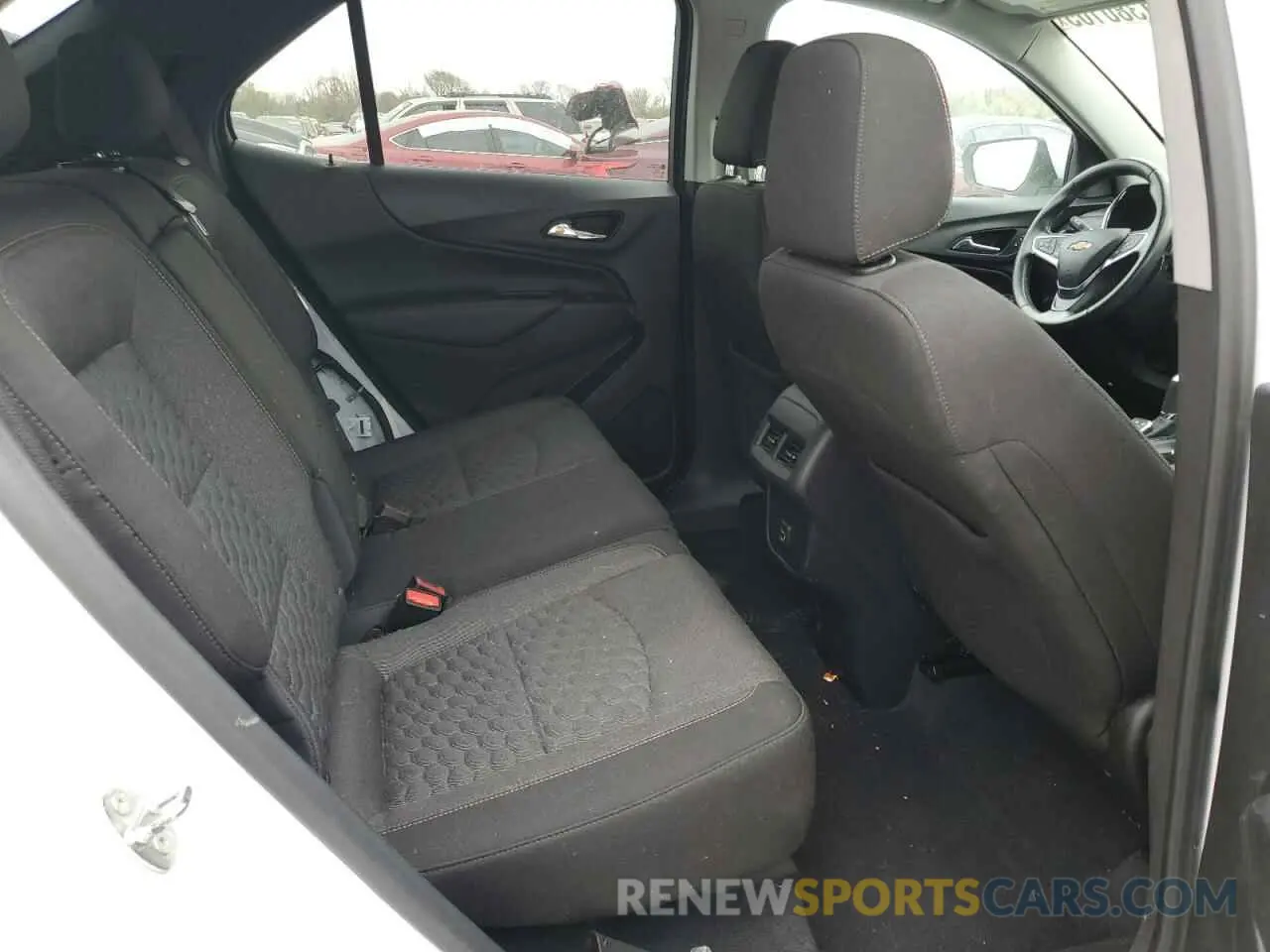 13 Photograph of a damaged car 3GNAXKEV1ML353301 CHEVROLET EQUINOX 2021