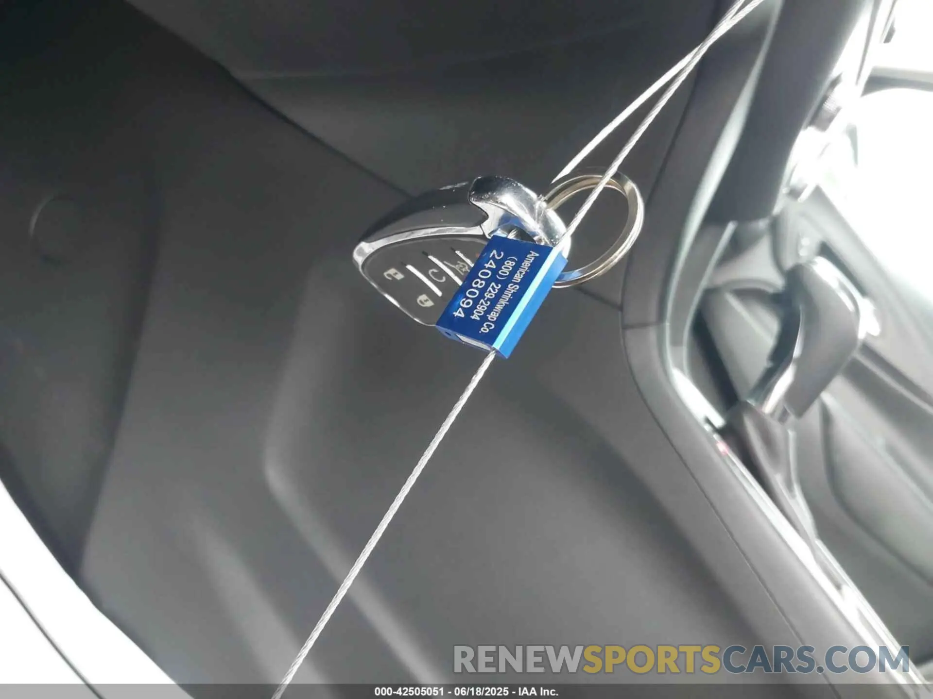 11 Photograph of a damaged car 3GNAXKEV1MS106866 CHEVROLET EQUINOX 2021