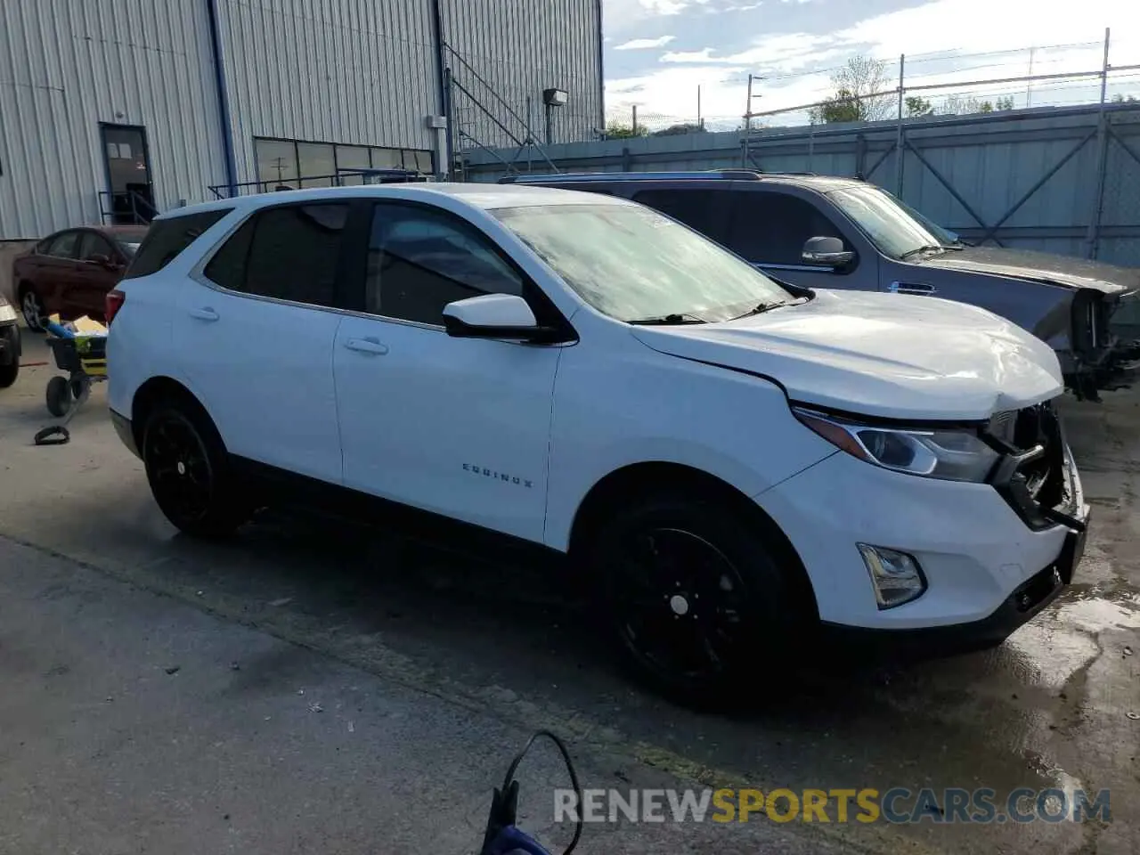 4 Photograph of a damaged car 3GNAXKEV1MS111789 CHEVROLET EQUINOX 2021