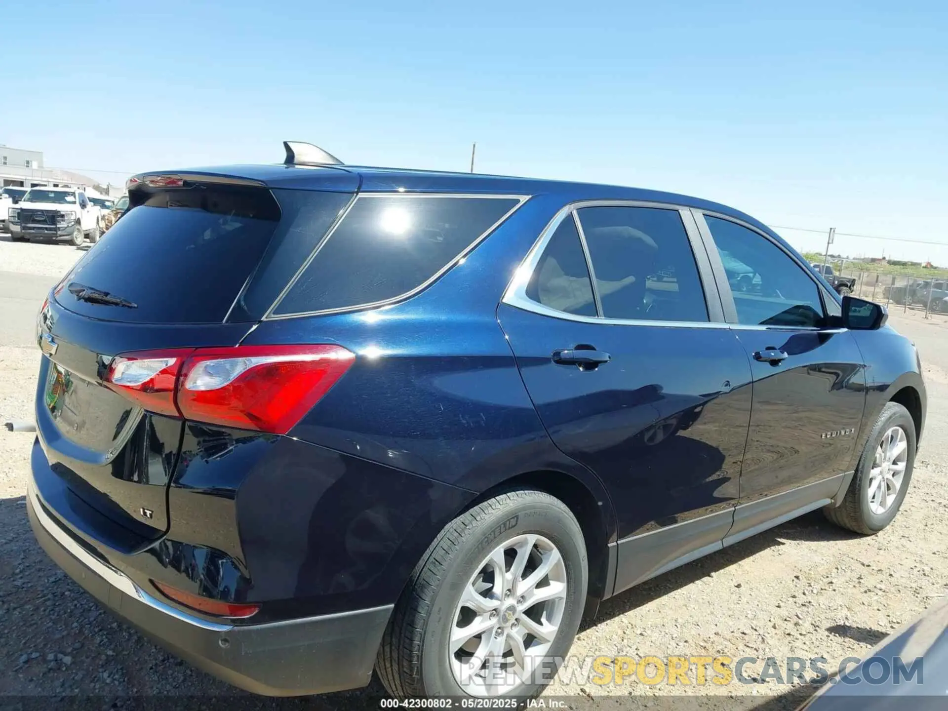 13 Photograph of a damaged car 3GNAXKEV1MS129869 CHEVROLET EQUINOX 2021