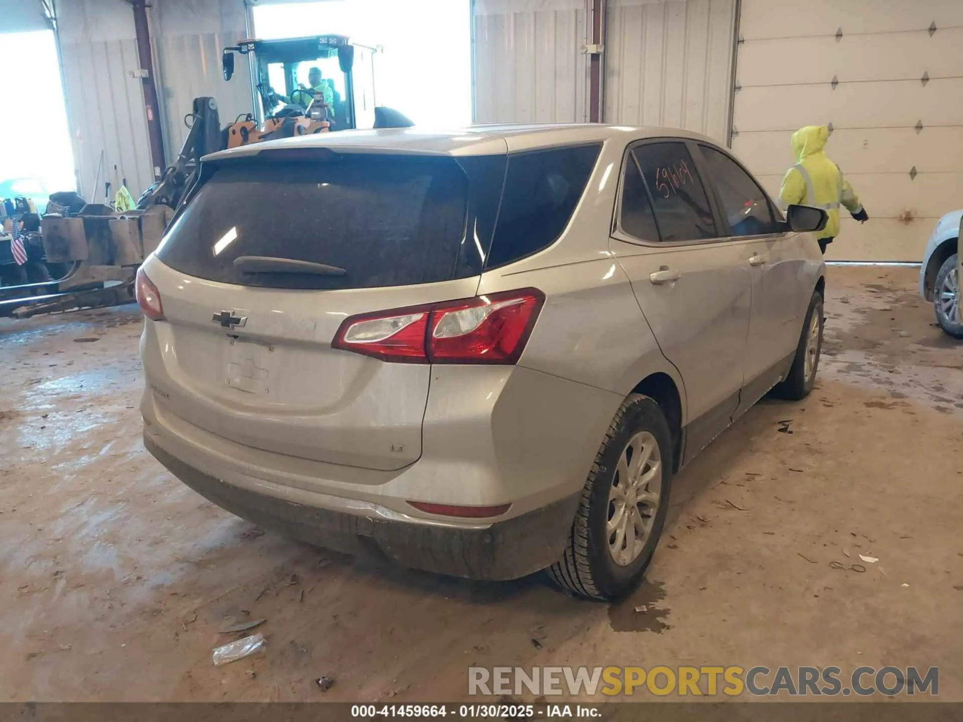 4 Photograph of a damaged car 3GNAXKEV1MS150320 CHEVROLET EQUINOX 2021