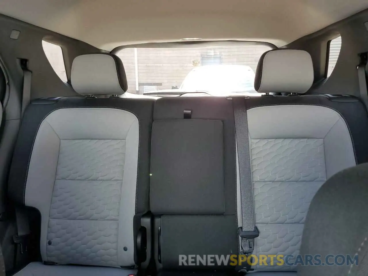 10 Photograph of a damaged car 3GNAXKEV1MS177372 CHEVROLET EQUINOX 2021