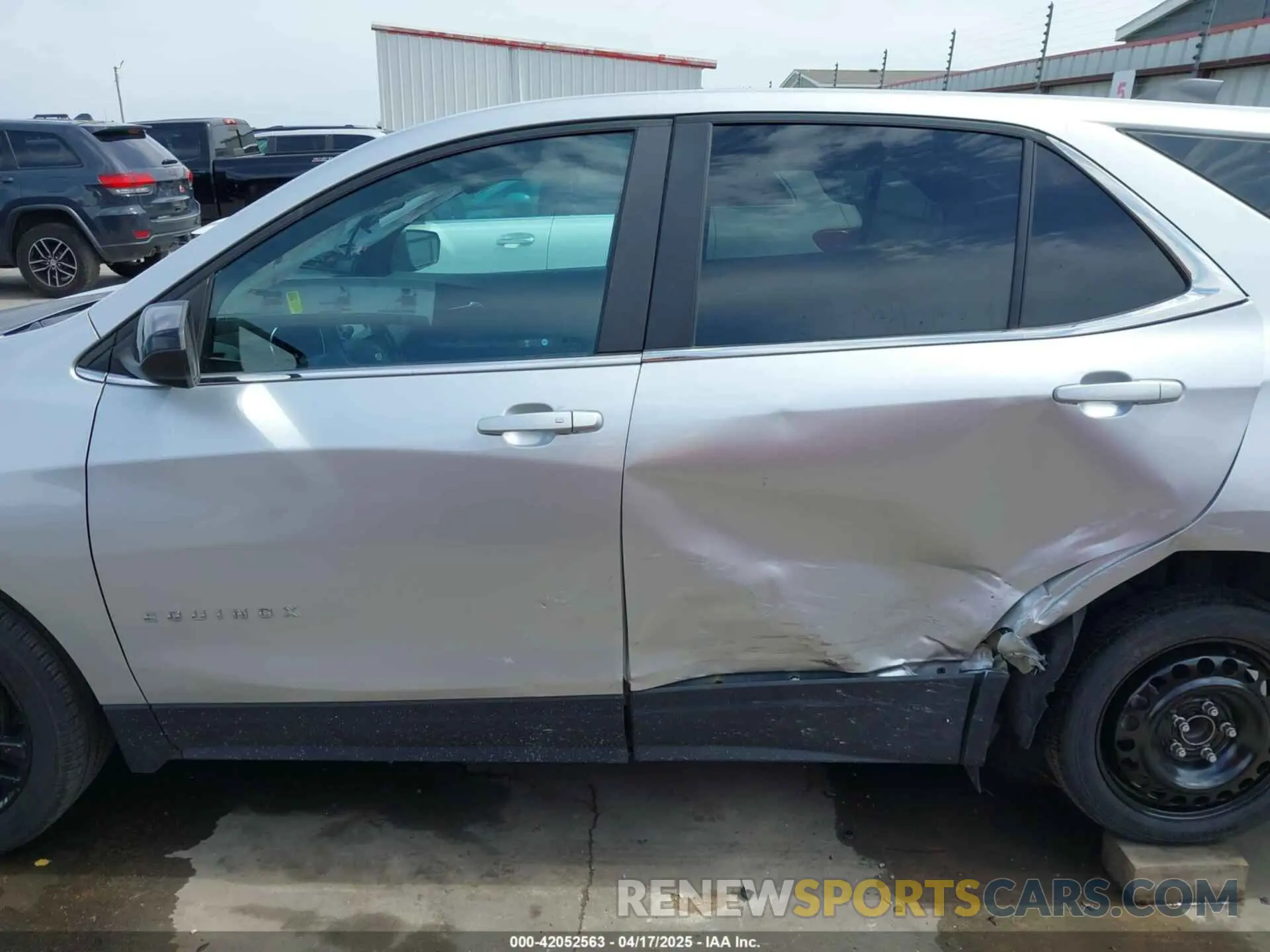 15 Photograph of a damaged car 3GNAXKEV1MS181857 CHEVROLET EQUINOX 2021
