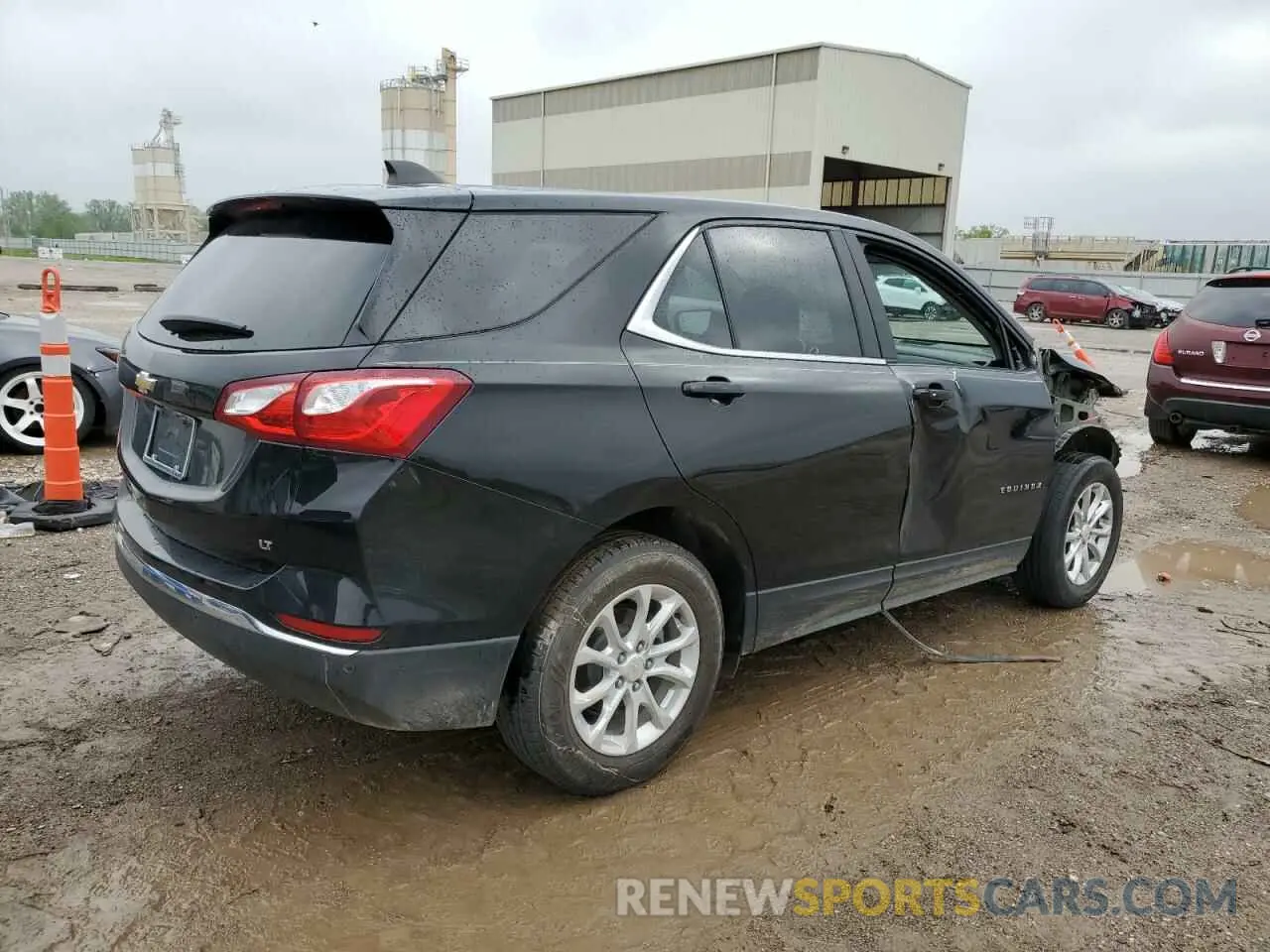 3 Photograph of a damaged car 3GNAXKEV2ML355462 CHEVROLET EQUINOX 2021