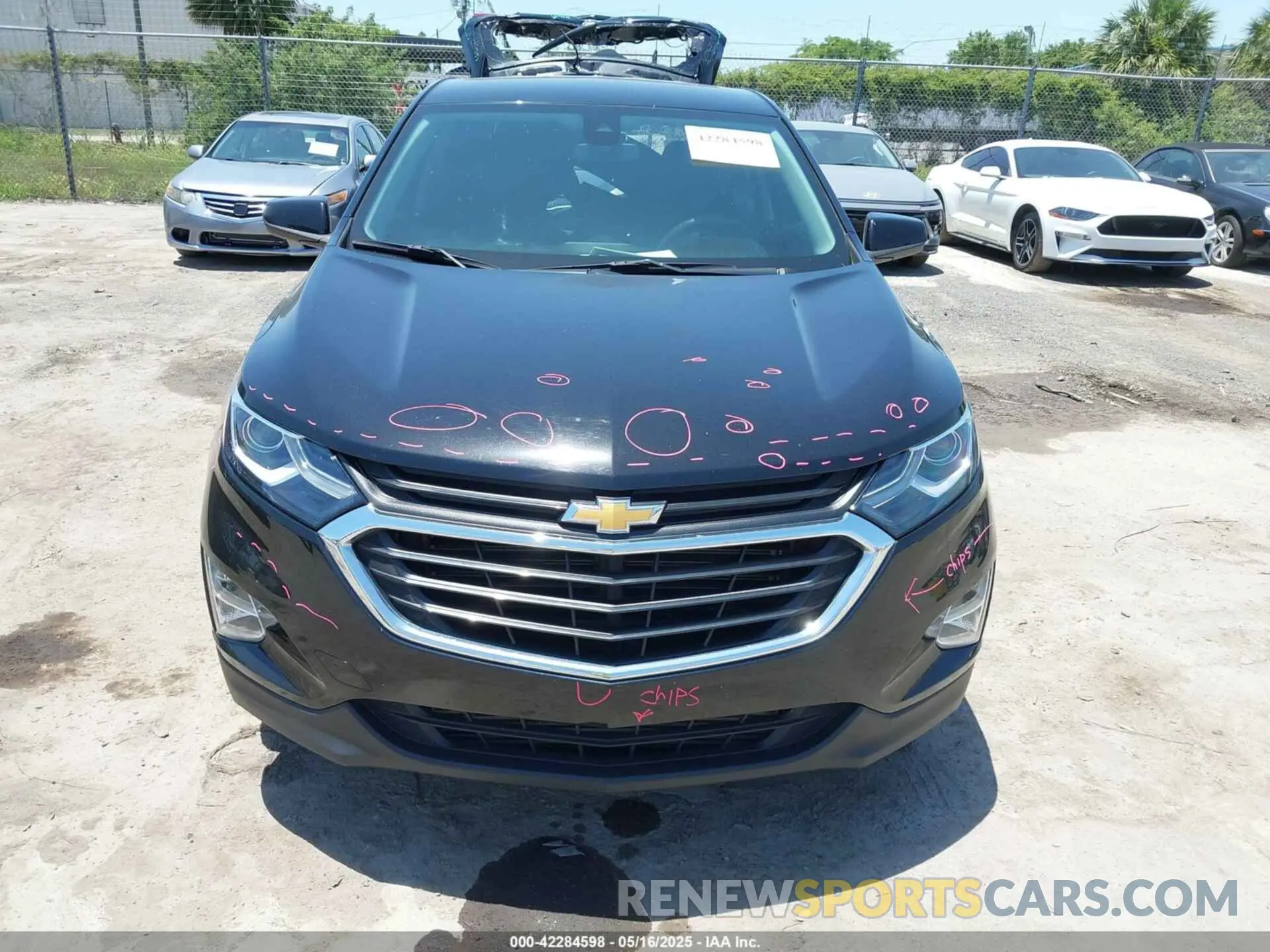 13 Photograph of a damaged car 3GNAXKEV2ML398294 CHEVROLET EQUINOX 2021