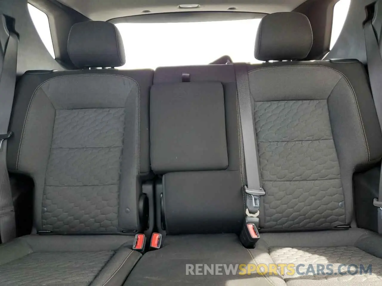 10 Photograph of a damaged car 3GNAXKEV2ML402893 CHEVROLET EQUINOX 2021