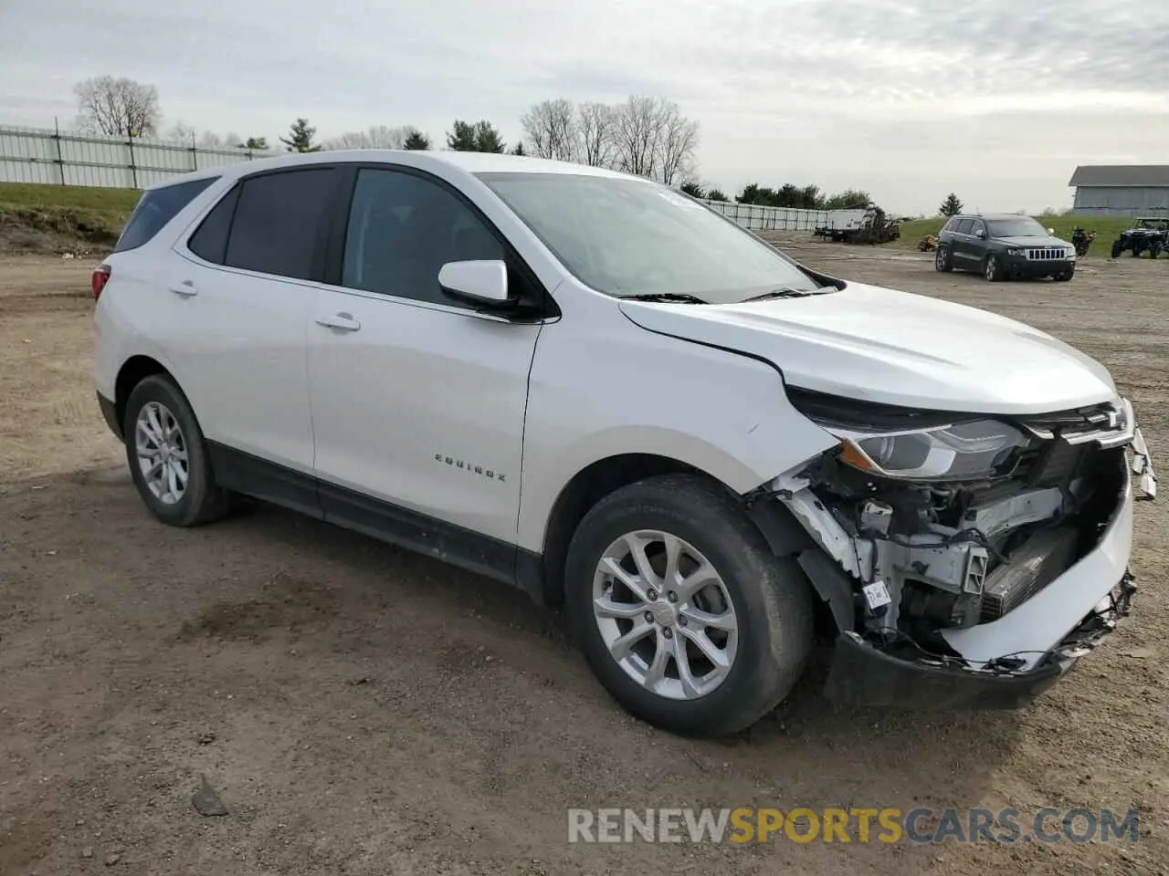 4 Photograph of a damaged car 3GNAXKEV2MS122137 CHEVROLET EQUINOX 2021