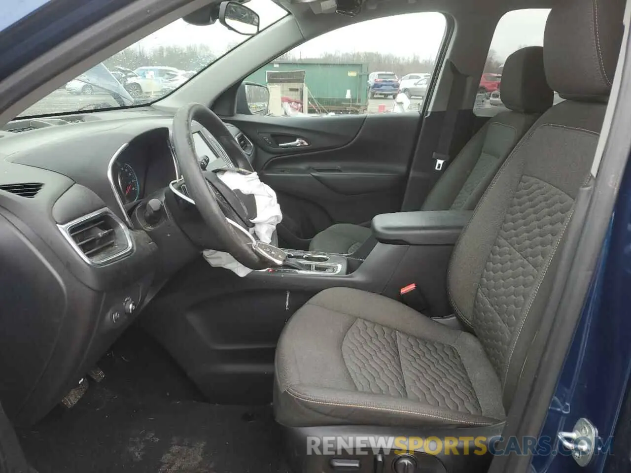 7 Photograph of a damaged car 3GNAXKEV3ML360167 CHEVROLET EQUINOX 2021