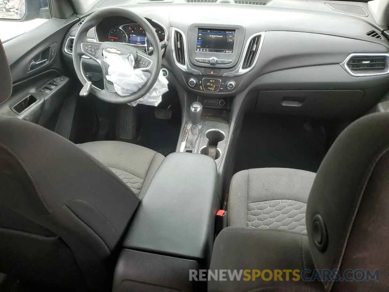 8 Photograph of a damaged car 3GNAXKEV3ML360167 CHEVROLET EQUINOX 2021