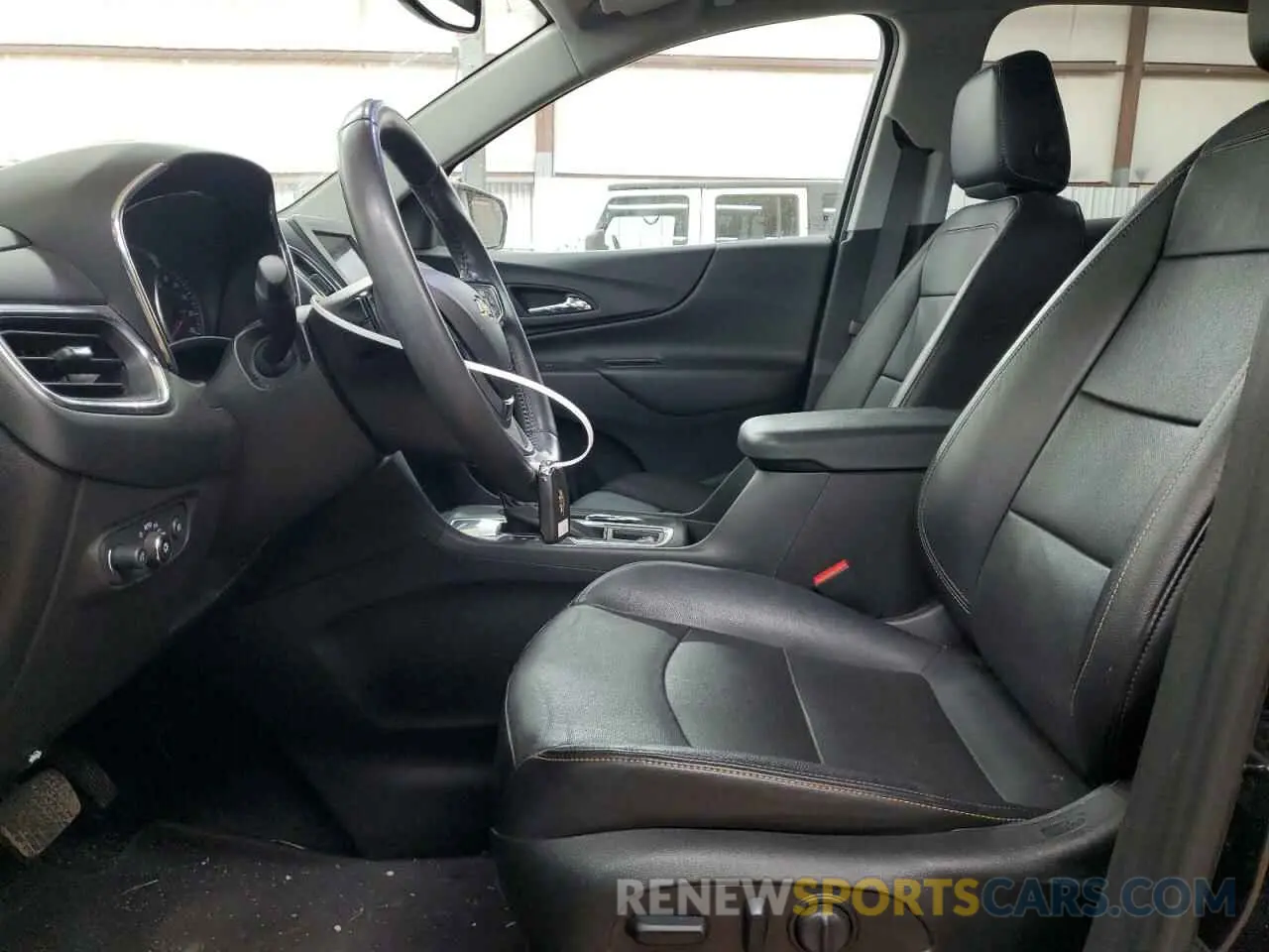 7 Photograph of a damaged car 3GNAXKEV3ML402837 CHEVROLET EQUINOX 2021