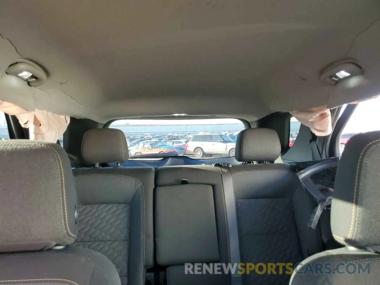 10 Photograph of a damaged car 3GNAXKEV3MS158757 CHEVROLET EQUINOX 2021