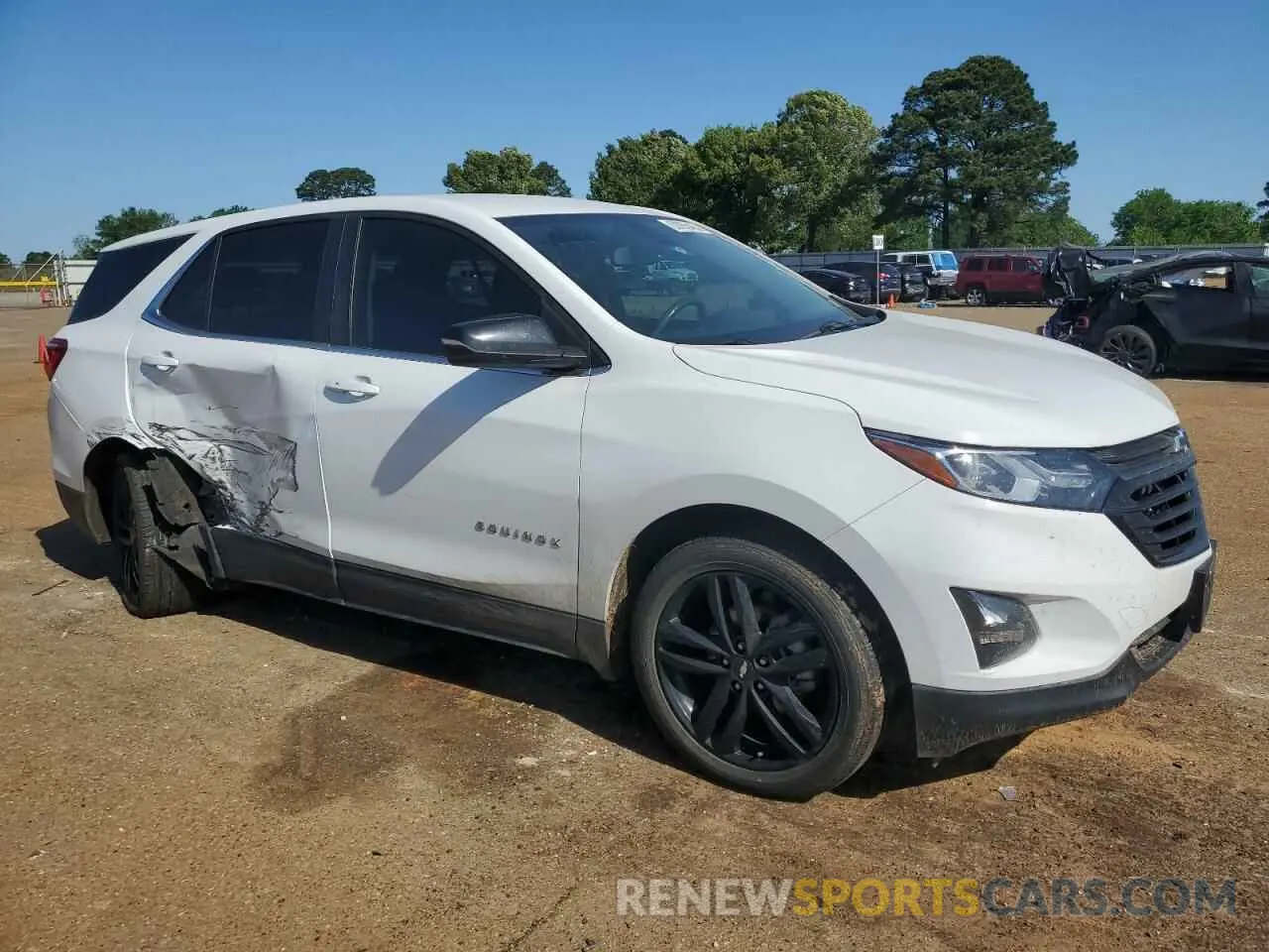 4 Photograph of a damaged car 3GNAXKEV3MS180421 CHEVROLET EQUINOX 2021