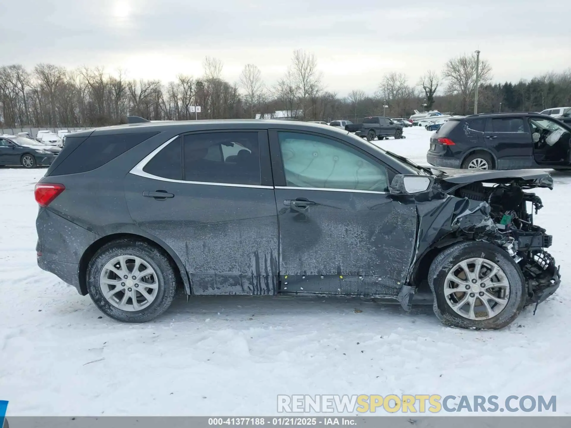 12 Photograph of a damaged car 3GNAXKEV4ML305484 CHEVROLET EQUINOX 2021