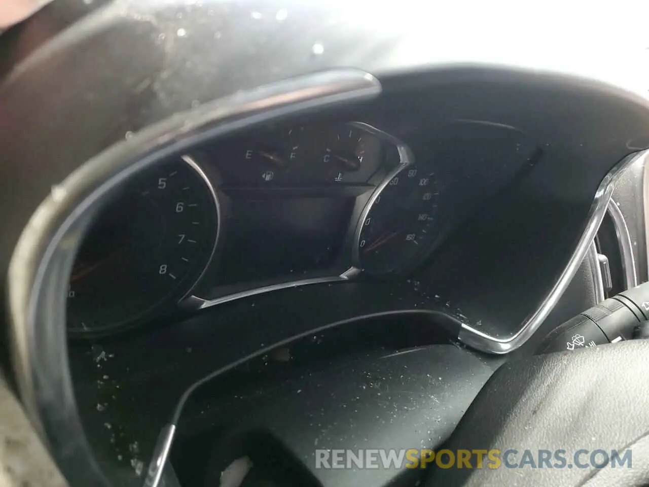 9 Photograph of a damaged car 3GNAXKEV4ML313620 CHEVROLET EQUINOX 2021