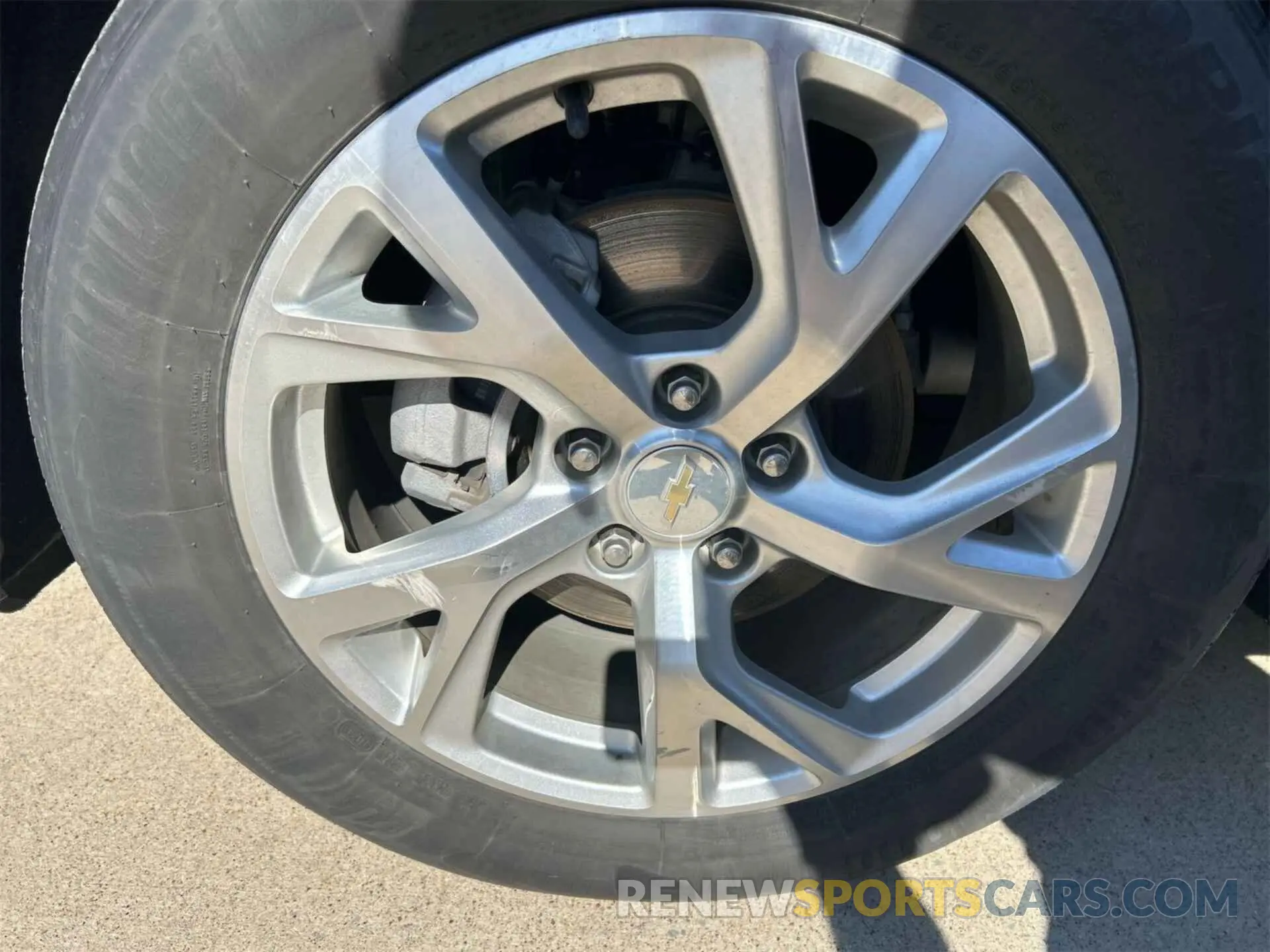 14 Photograph of a damaged car 3GNAXKEV4ML389144 CHEVROLET EQUINOX 2021