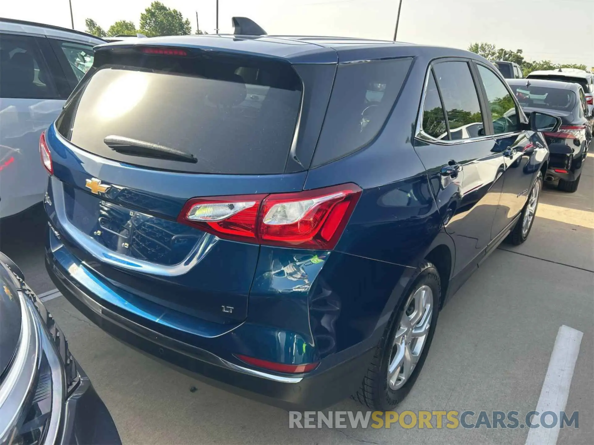 21 Photograph of a damaged car 3GNAXKEV4ML389144 CHEVROLET EQUINOX 2021