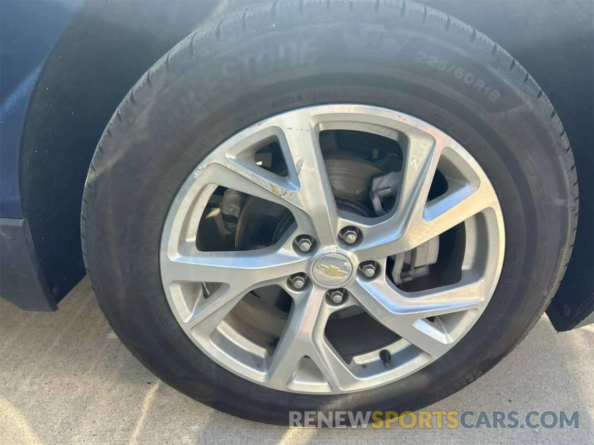 24 Photograph of a damaged car 3GNAXKEV4ML389144 CHEVROLET EQUINOX 2021