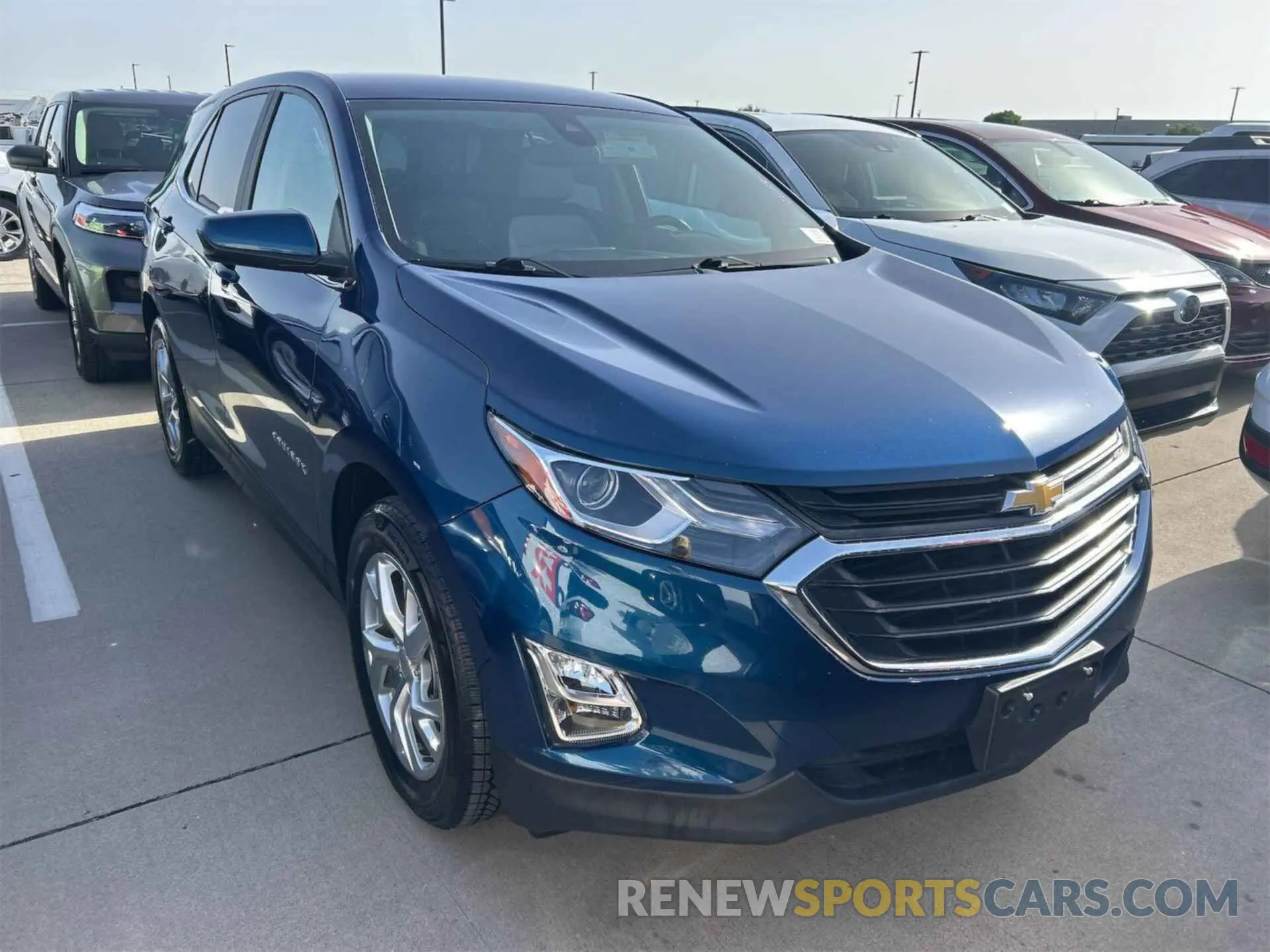 8 Photograph of a damaged car 3GNAXKEV4ML389144 CHEVROLET EQUINOX 2021