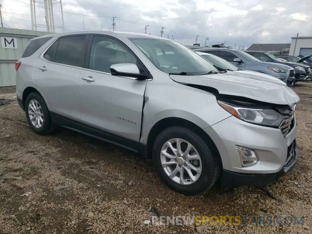 4 Photograph of a damaged car 3GNAXKEV4MS101760 CHEVROLET EQUINOX 2021