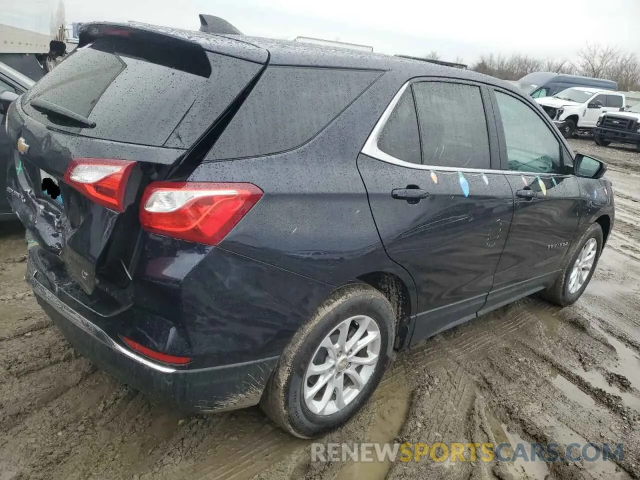 3 Photograph of a damaged car 3GNAXKEV4MS111043 CHEVROLET EQUINOX 2021