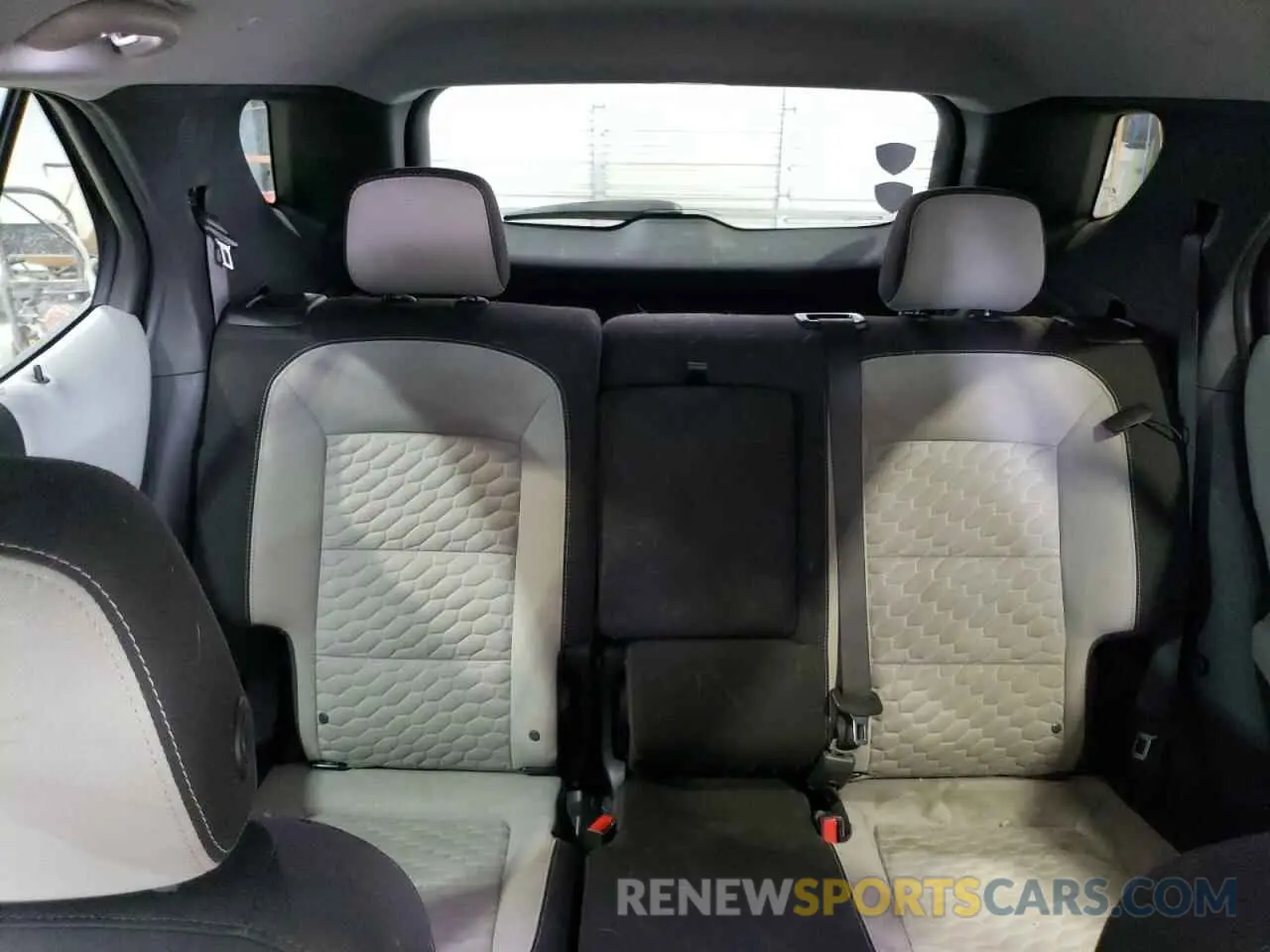 10 Photograph of a damaged car 3GNAXKEV4MS144320 CHEVROLET EQUINOX 2021