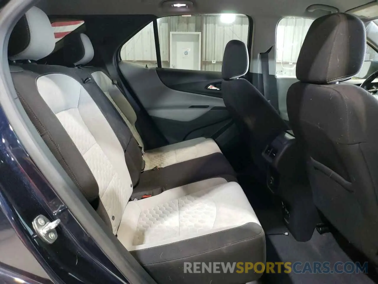 11 Photograph of a damaged car 3GNAXKEV4MS144320 CHEVROLET EQUINOX 2021