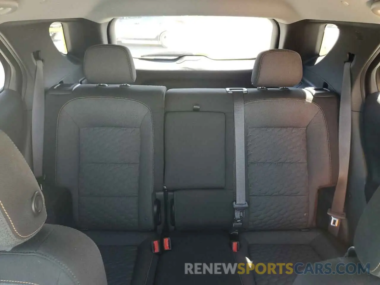 10 Photograph of a damaged car 3GNAXKEV4MS154684 CHEVROLET EQUINOX 2021