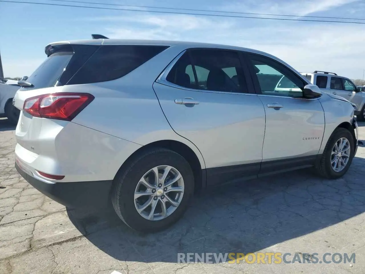 3 Photograph of a damaged car 3GNAXKEV4MS154684 CHEVROLET EQUINOX 2021