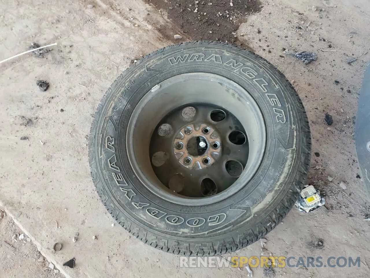 13 Photograph of a damaged car 3GNAXKEV4MS157326 CHEVROLET EQUINOX 2021
