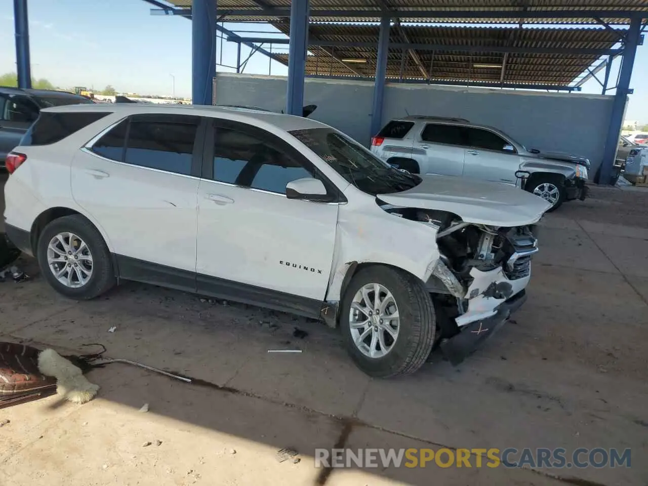 4 Photograph of a damaged car 3GNAXKEV4MS157326 CHEVROLET EQUINOX 2021