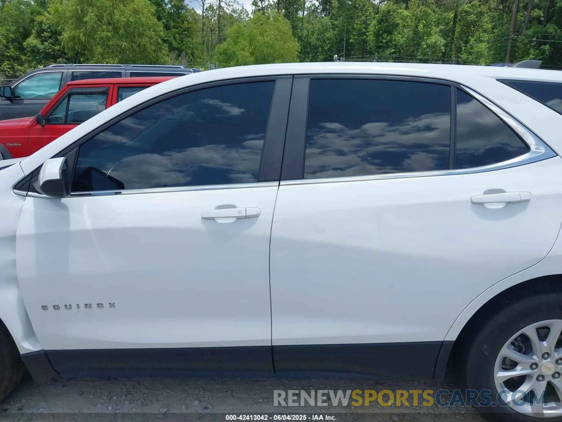 15 Photograph of a damaged car 3GNAXKEV4MS165331 CHEVROLET EQUINOX 2021