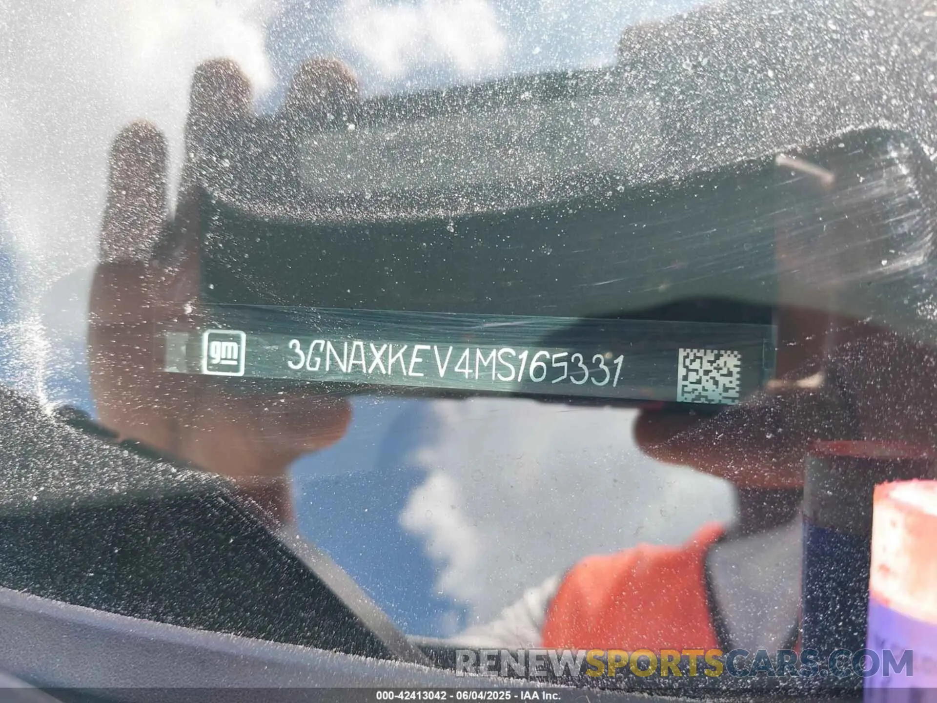 9 Photograph of a damaged car 3GNAXKEV4MS165331 CHEVROLET EQUINOX 2021
