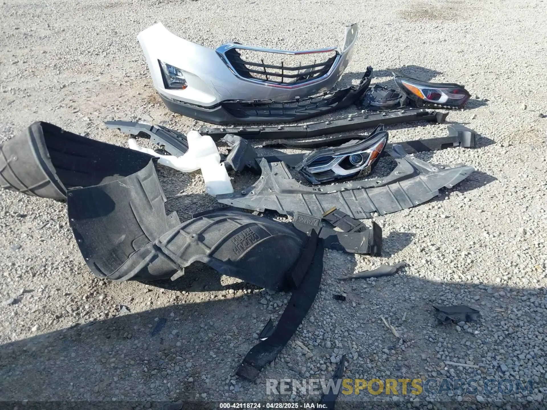 12 Photograph of a damaged car 3GNAXKEV5MS100116 CHEVROLET EQUINOX 2021