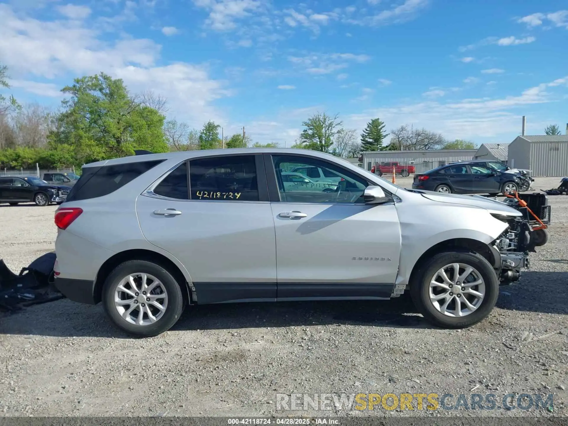 14 Photograph of a damaged car 3GNAXKEV5MS100116 CHEVROLET EQUINOX 2021