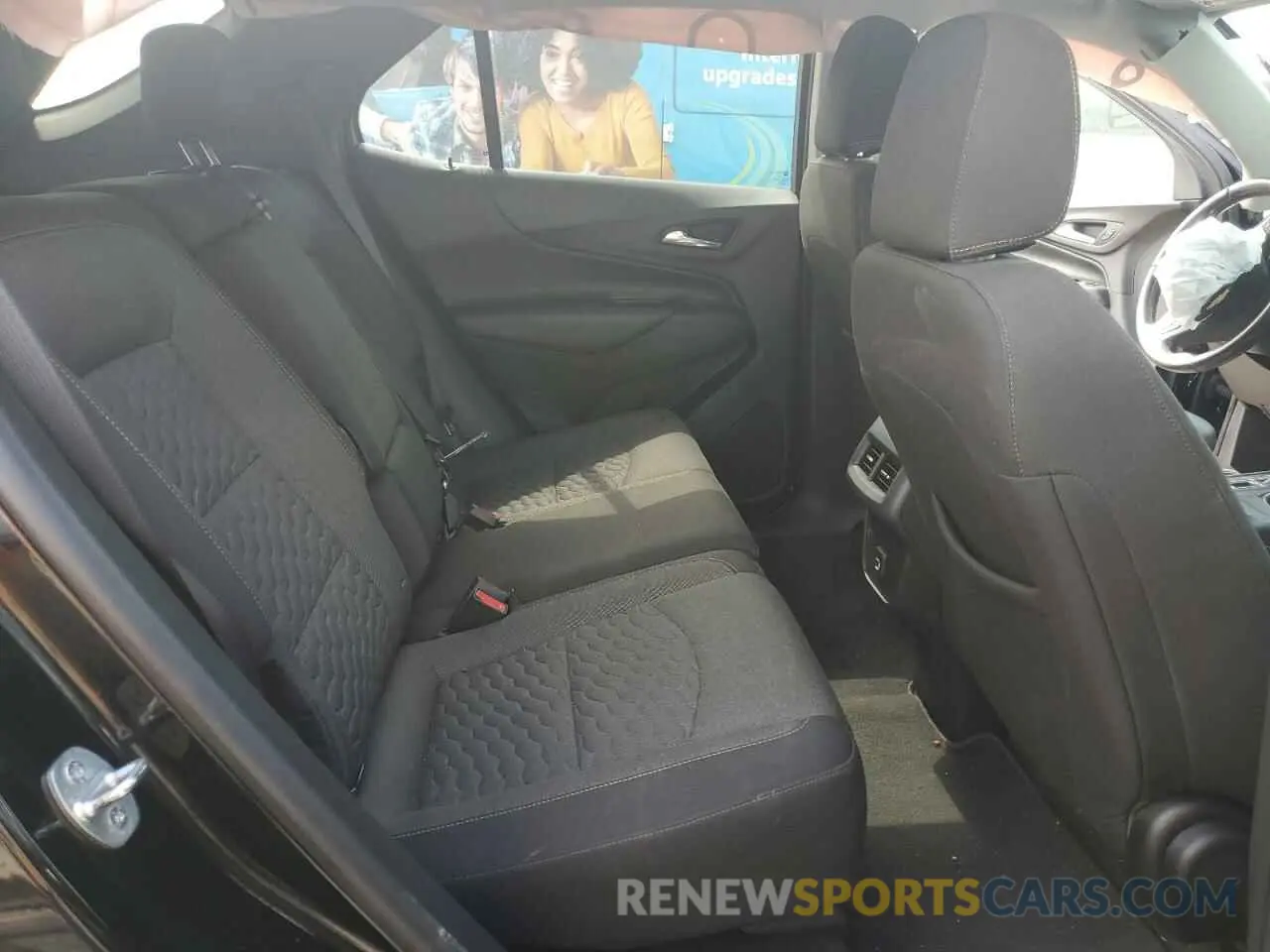 10 Photograph of a damaged car 3GNAXKEV6ML361717 CHEVROLET EQUINOX 2021