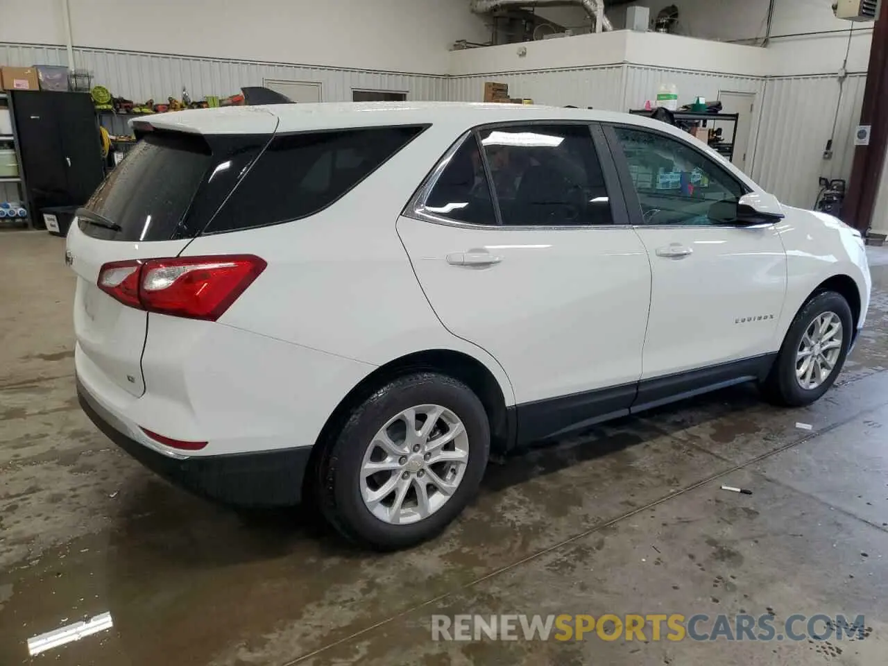 3 Photograph of a damaged car 3GNAXKEV6MS160387 CHEVROLET EQUINOX 2021