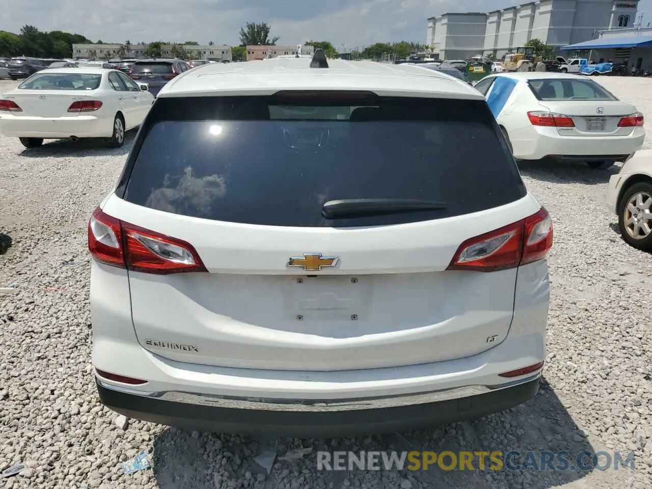6 Photograph of a damaged car 3GNAXKEV6MS180655 CHEVROLET EQUINOX 2021