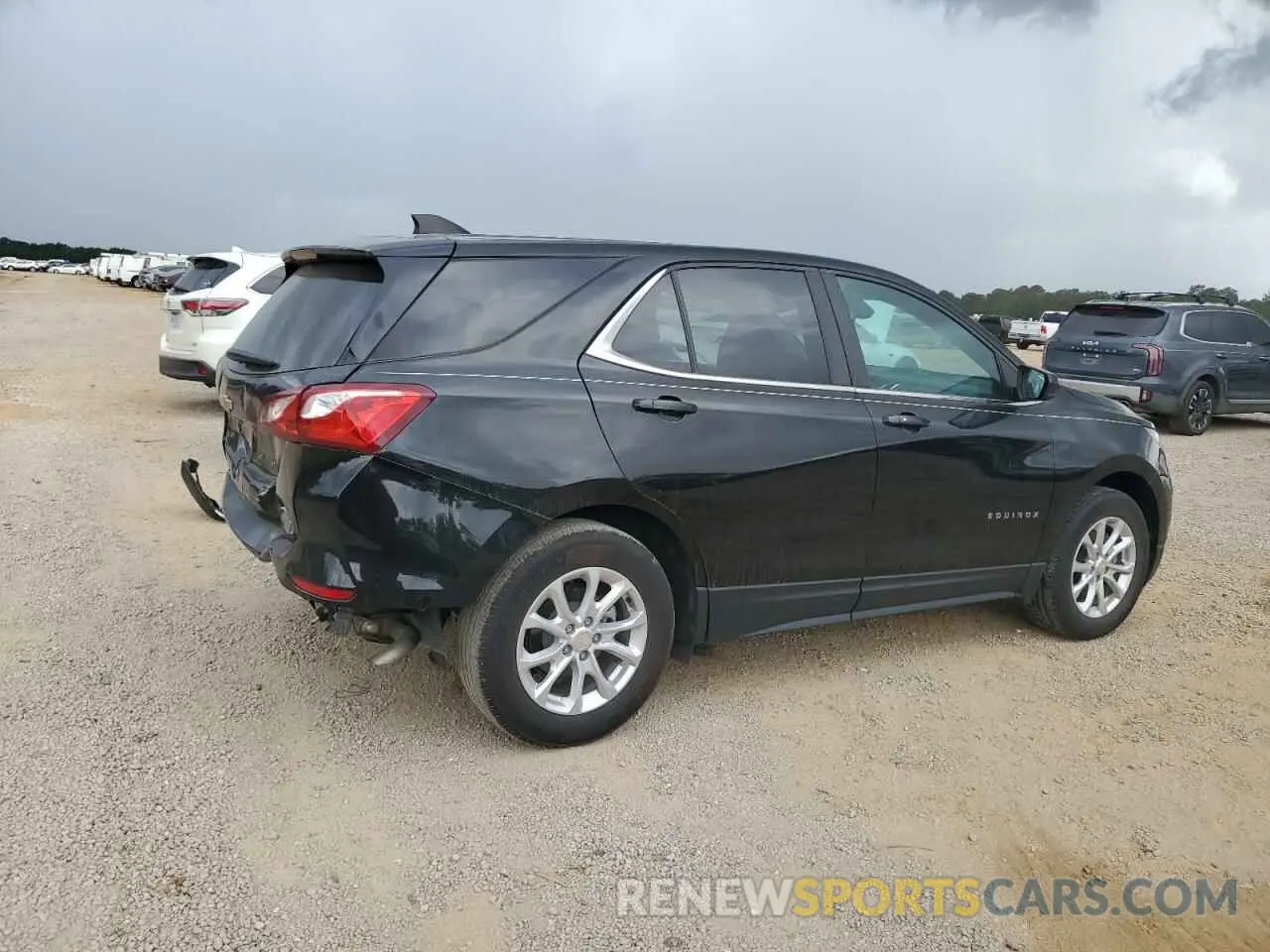 3 Photograph of a damaged car 3GNAXKEV7ML365324 CHEVROLET EQUINOX 2021
