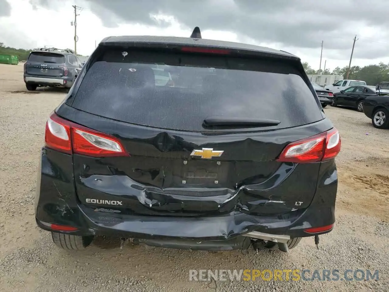 6 Photograph of a damaged car 3GNAXKEV7ML365324 CHEVROLET EQUINOX 2021