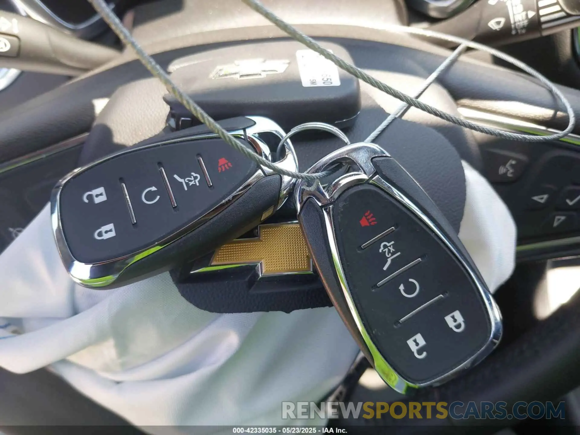 11 Photograph of a damaged car 3GNAXKEV7ML365811 CHEVROLET EQUINOX 2021