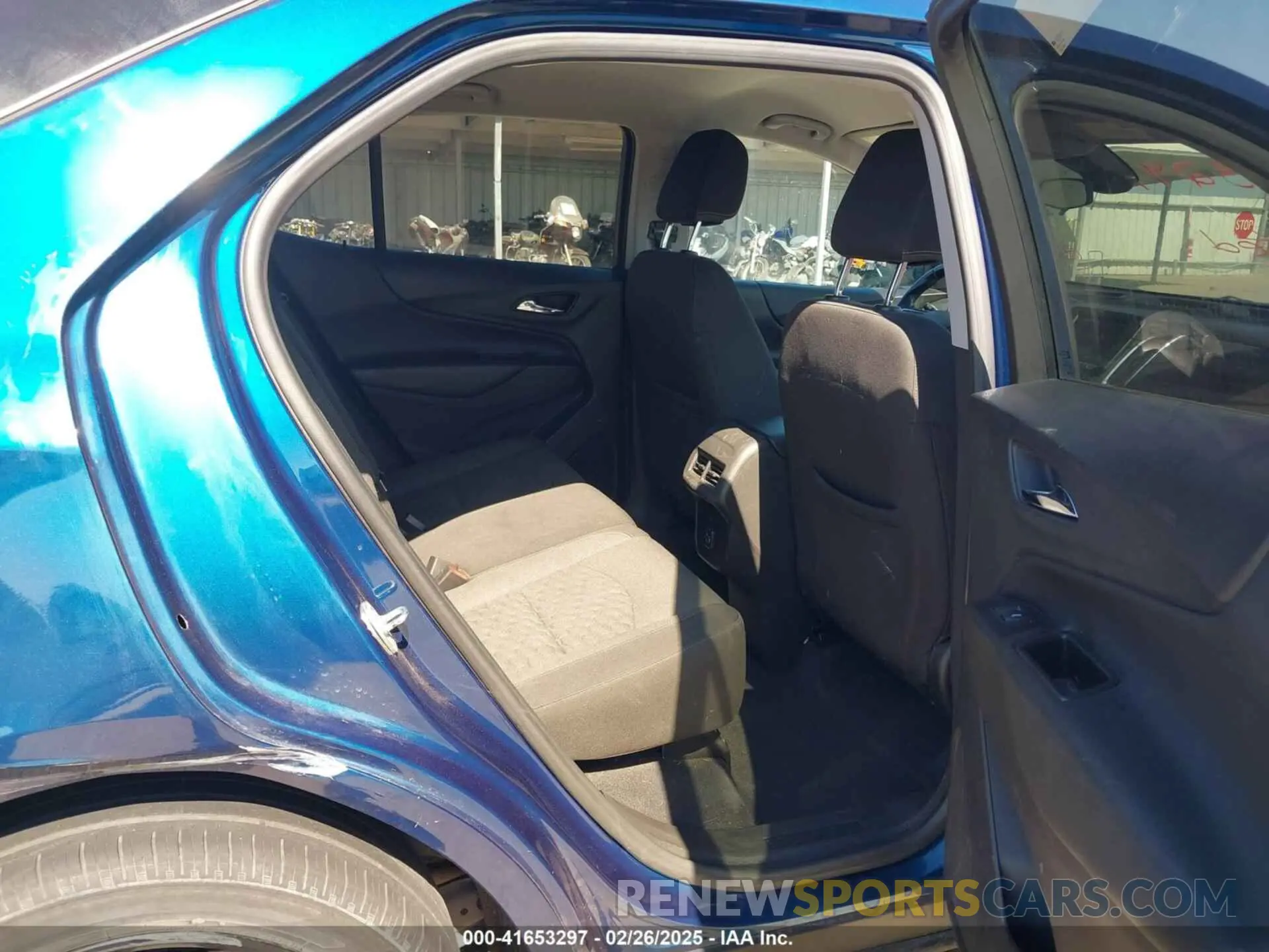 8 Photograph of a damaged car 3GNAXKEV7ML366165 CHEVROLET EQUINOX 2021